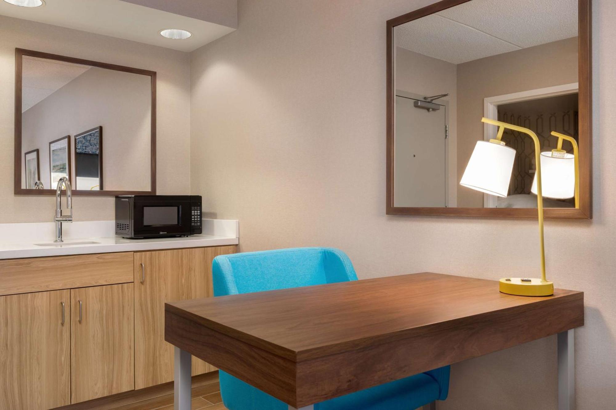 Hampton Inn Bloomsburg Eksteriør billede