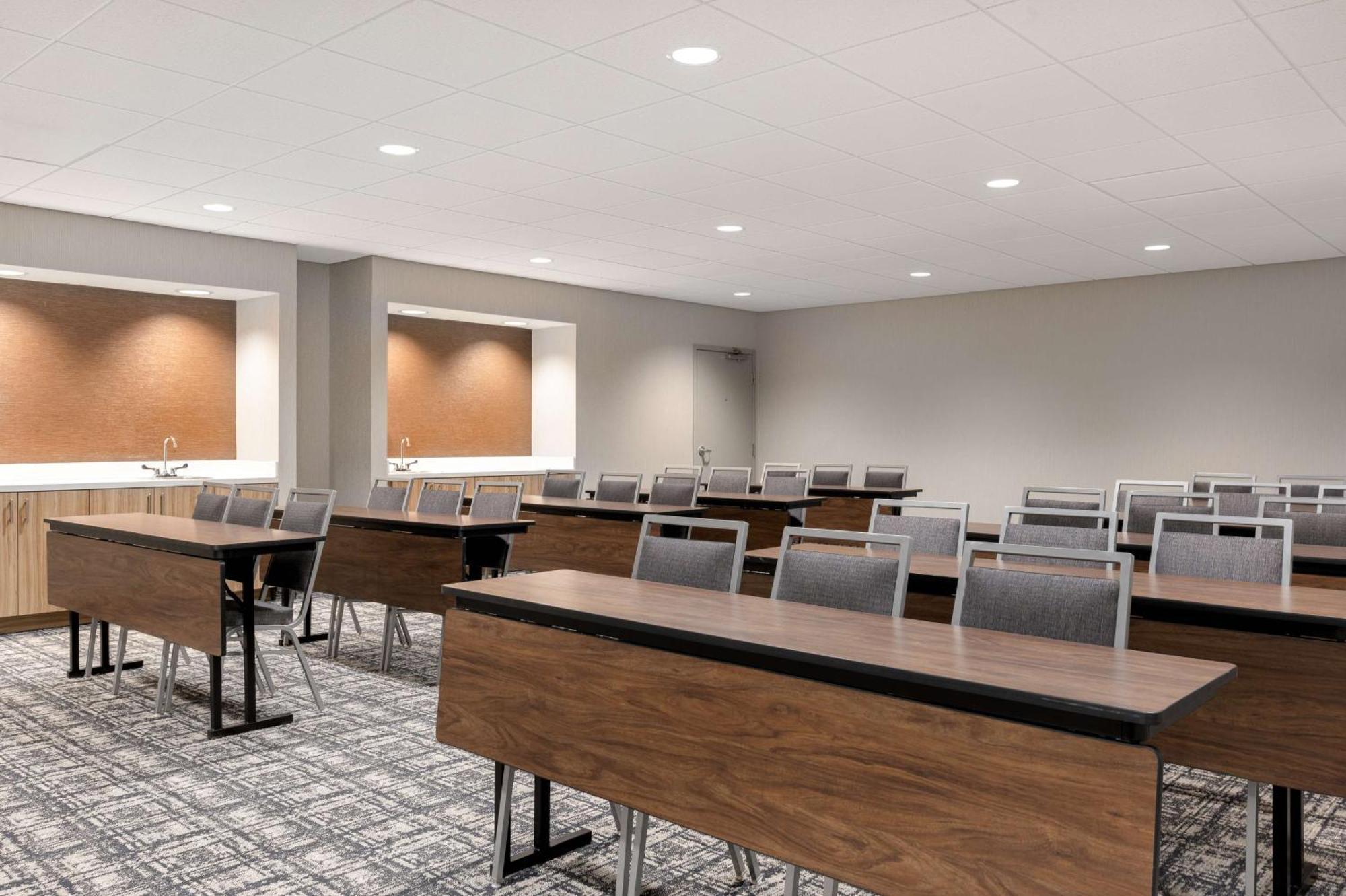 Hampton Inn Bloomsburg Eksteriør billede