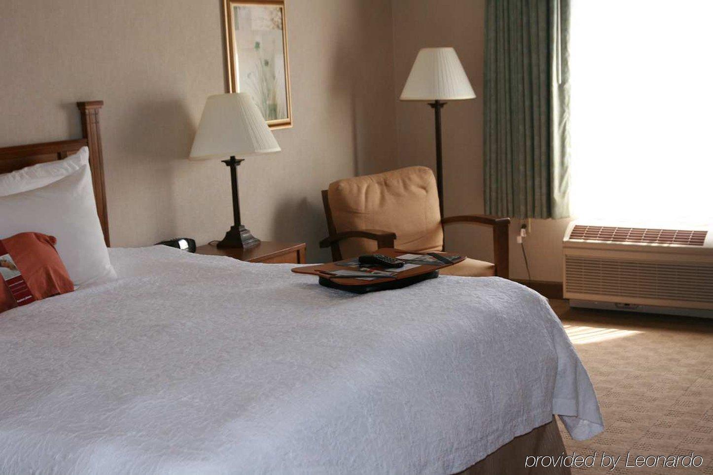 Hampton Inn Bloomsburg Eksteriør billede